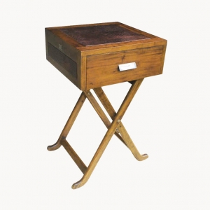 safari table